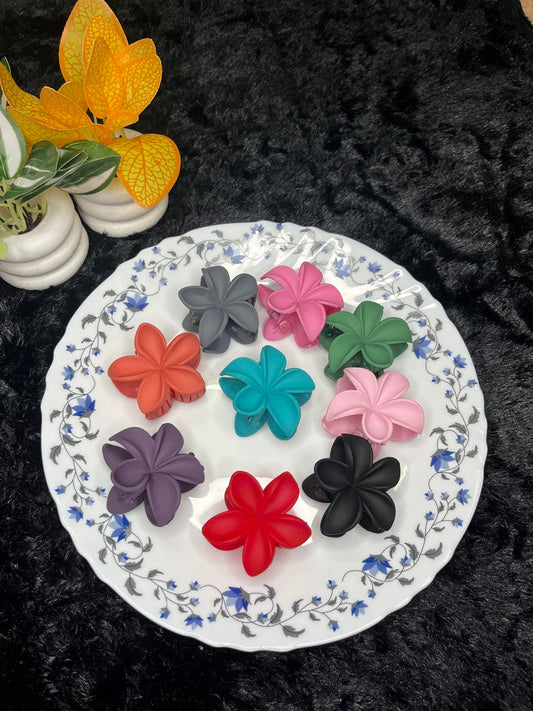 Matte Flower Hair Claw Clip - Liwitan