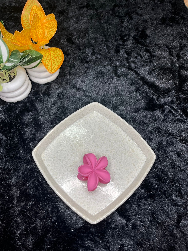Matte Flower Hair Claw Clip - Liwitan