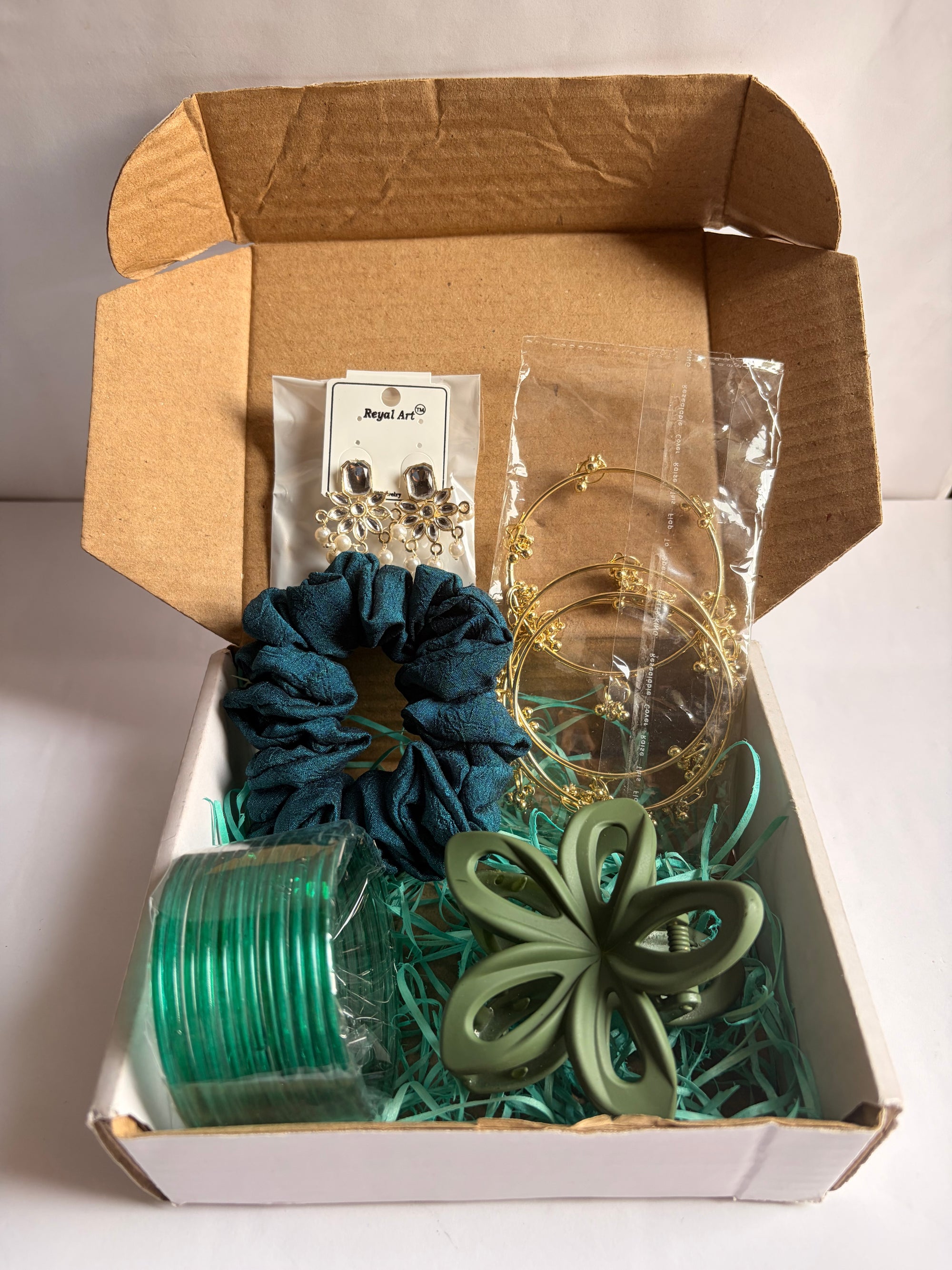 Emerald Charm Combo Box