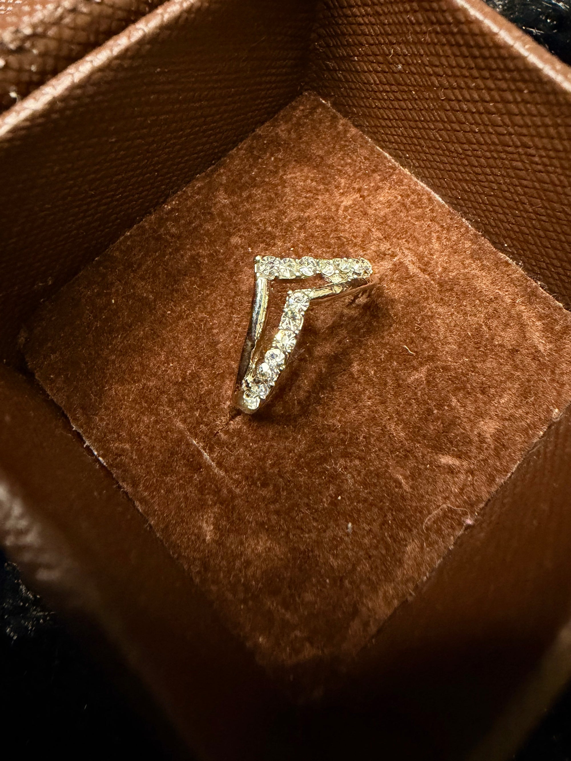 Elegant Geometric Crystal Ring for Women