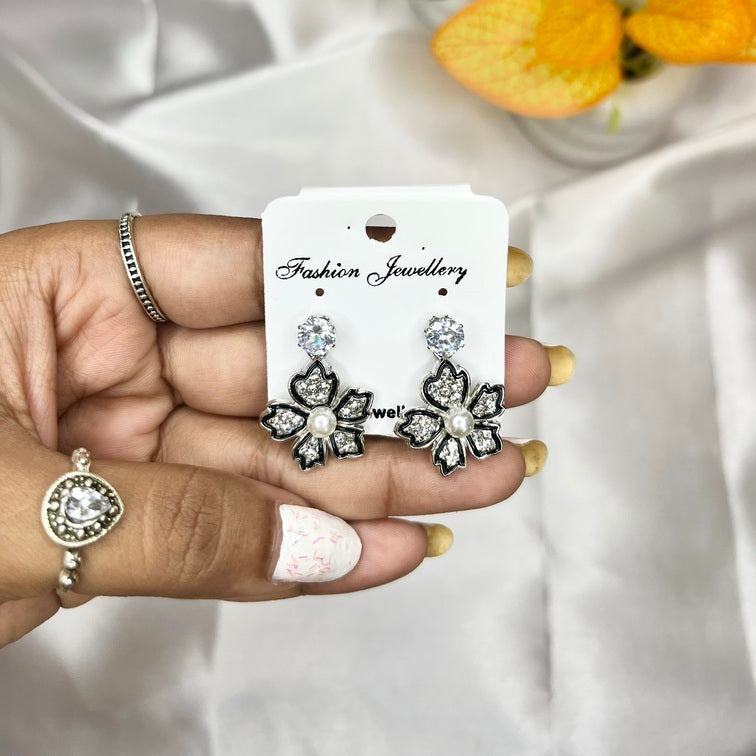 Assorted Crystal Dangle Earrings - Liwitan