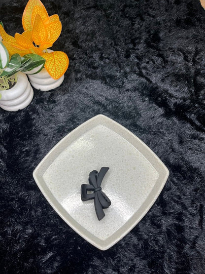 Korean Style Matte Bow Claw - Liwitan