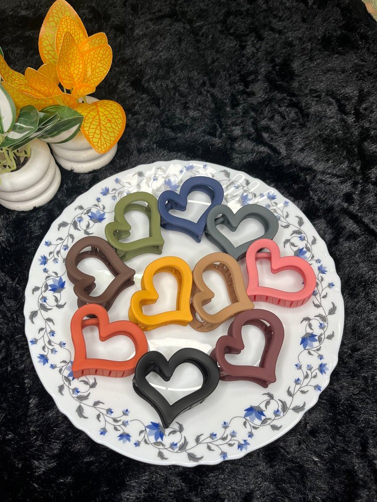 Large Matte Heart Hair Clip - Liwitan