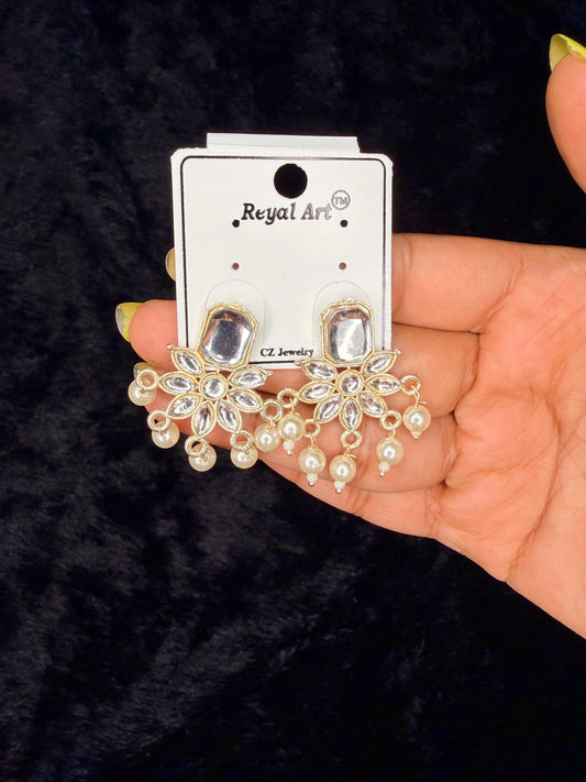 Noor Kundan Earrings